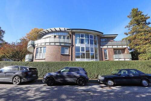 Hausansicht (2) - 3 Zimmer Etagenwohnung in Hamburg