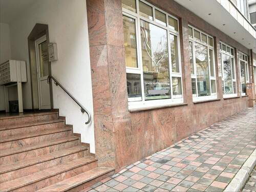 Außenansicht - ***ATTRAKTIVE LADEN- BÜROFLÄCHE IN BESTER LAGE VON FÜRTH***