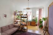 Zimmer mit Balkon zur Straße - 4 Zimmer Etagenwohnung zum Kaufen in Berlin