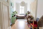 Zimmer 2 mit geschlossenem Durchgang - Etagenwohnung mit 125,00 m&sup2; in Berlin zum Kaufen