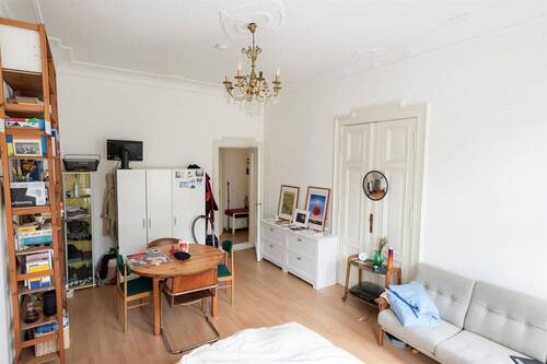 Zimmer 3 - 