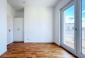 Schlafzimmer - 3 Zimmer Etagenwohnung zum Kaufen in Berlin
