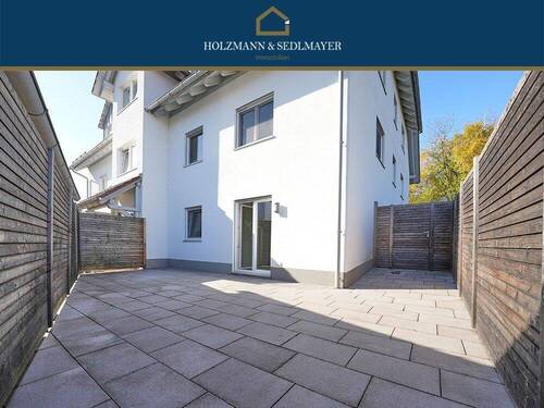 Titelfoto - Große Gartenmöbel - kein Problem 2-Zimmer-Terrassen-Wohnung am Moniberg