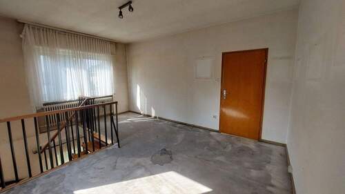 Zimmer 1 ,1. OG, Wohneinheit 1 - 