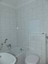 Badezimmer mit Wanne - 