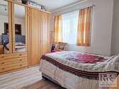 Schlafraum I_01 - 3 Zimmer Etagenwohnung in Freilassing