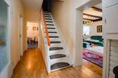 Treppe zum Obergeschoss - 
