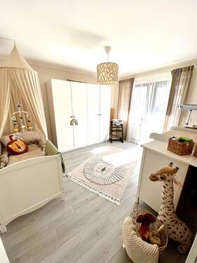 Kinderzimmer_Gästezimmer mit Balkon - 