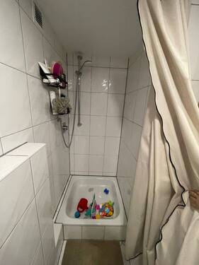 Geschlossene Dusche - 