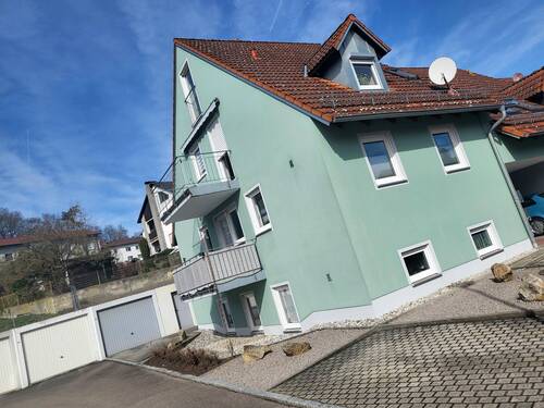 Totale - Attraktives Mehrfamilienhaus in Top-Wohnlage von Nabburg