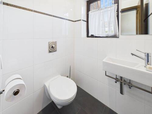 Gäste-WC EG - 