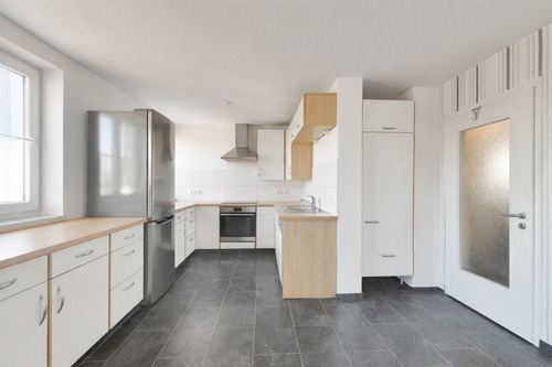 Bild 3 - 5 Zimmer Doppelhaushälfte in Petersberg