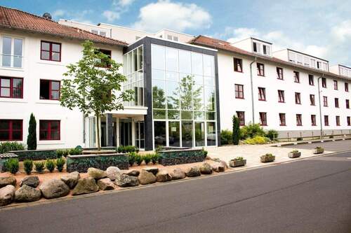 Außenansicht - moderne Büroflächen mit 244 qm in gefragter Lage Fuldas (Münsterfeld) mit Aufzug