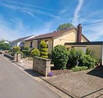 Leben auf einer Ebene - Bungalow mit Sonnengarten für den geschickten Handwerker - Altdorf