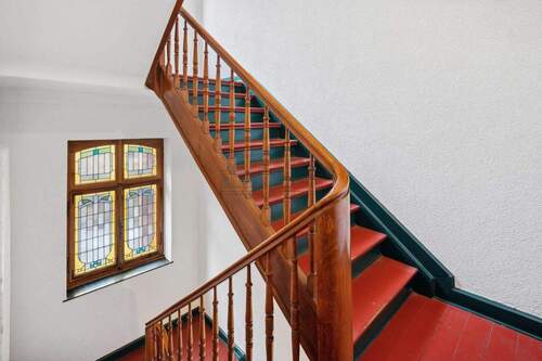 Treppenhaus - 2 Zimmer Etagenwohnung zum Kaufen in Aachen