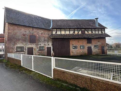 Scheune - 6 Zimmer Einfamilienhaus in Borken / Haarhausen