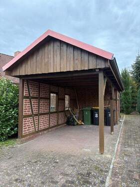 Carport mit Abstellraum - 
