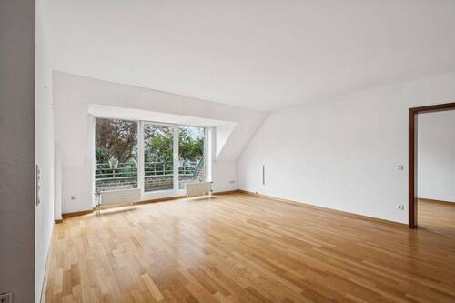 Wohnzimmer - 4 Zimmer Etagenwohnung zum Kaufen in Tönisvorst