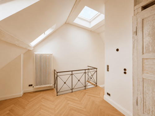Entree Maisonette Etage - 5 Zimmer Etagenwohnung in Baden-Baden