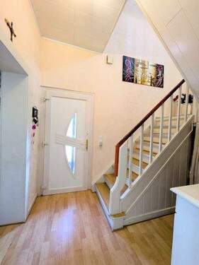 Flur2.jpg - 3 Zimmer Einfamilienhaus zum Kaufen in Kleve