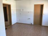 Küche (2) - Etagenwohnung mit 90,00 m² in Salzatal zur Miete