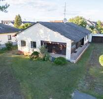 Älterer Bungalow auf großem Grundstück in Winden am Aign - Reichertshofen
