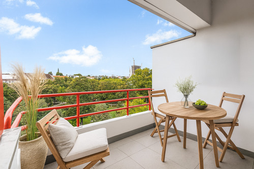 Bild 1 - Stilvolles Apartment mit Weitblick in Bestlage