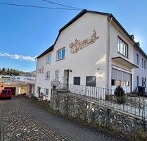 Einfamilienhaus mit Balkon und Weitblick - Hetzerath