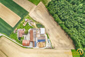 Außenansicht - Großzügiges Anwesen mit Nebengebäuden und Feld zu verkaufen!