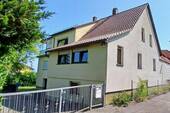 Ansicht Wegseite - Einfamilienhaus mit 150,00 m² in Straubenhardt - Ottenhausen zum Kaufen