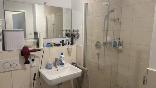 Bad - 1 Zimmer Etagenwohnung in Nürnberg