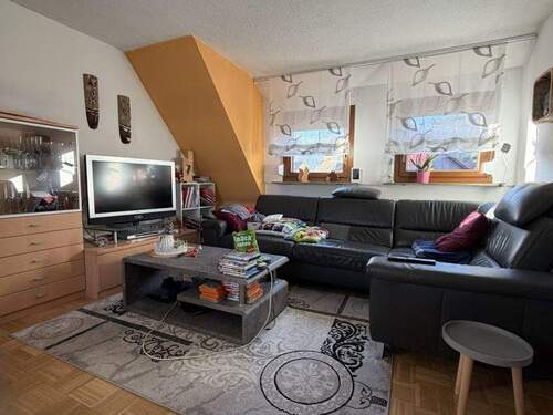 Wohnen - 3 Zimmer Etagenwohnung zum Kaufen in Neckartenzlingen