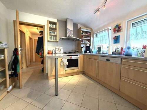 Einbauküche - Etagenwohnung mit 70,00 m² in Neckartenzlingen zum Kaufen