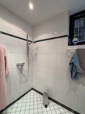 Duschbad unterer Bereich - 
