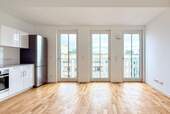 Wohnbereich - 2 Zimmer Etagenwohnung in Berlin