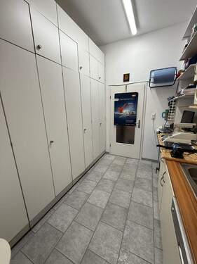 PHOTO-2025-10-02-11-59-43 1 3.jpg - 