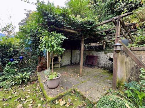 Wiehre-Günterstal: Garten für 4 sich einige Käufer - 