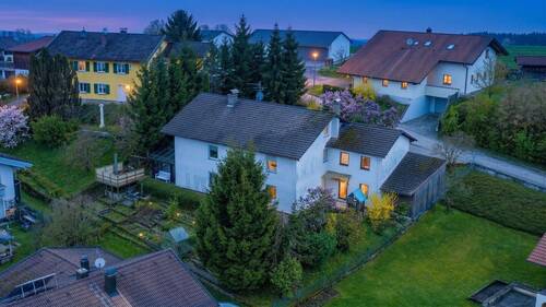 Nachtansicht - Mehrfamilienhaus, Wohnhaus mit 280,00 m&sup2; in Nußdorf zum Kaufen