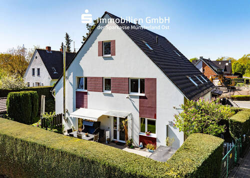 Vogelperspektive - Ihr Familientraum auf ca. 144 m² Wohn-Nutzfläche!
