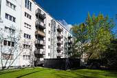 Innenhof - Einmalige Chance ++ Absolute Kreuzberger Bestlage ++ Vermietetes 2-Zimmer-Apartment - provisionsfrei