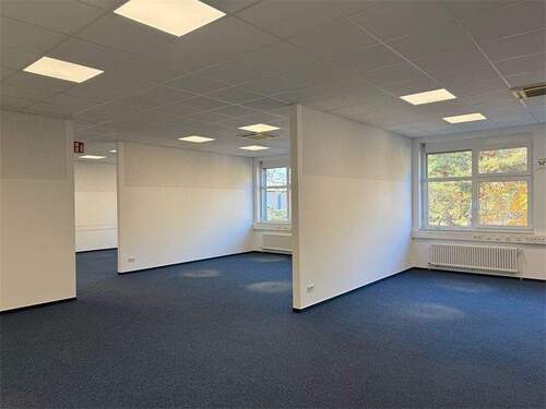 Büroflächen - Büro im Gewerbepark von Zossen Nord zu mieten