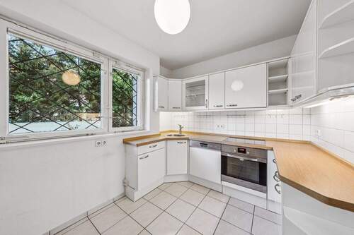 Helle und gemütliche Küche - 