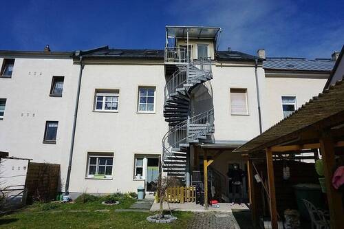 Rückseite - 1 Zimmer Mehrfamilienhaus, Wohnhaus in Adorf