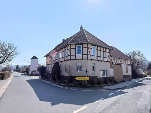 1367Bilder005.jpg - Mehrfamilienhaus, Wohnhaus in Twistetal zum Kaufen