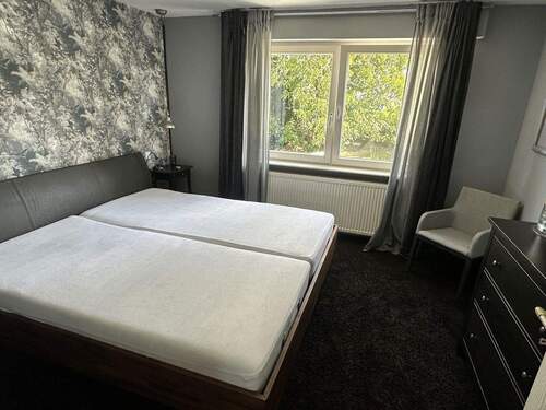 Schlafzimmer OG - 