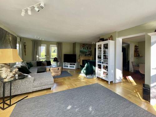 Wohn- und Esszimmer - 