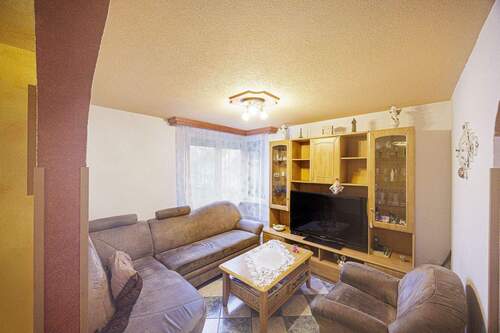 Wohnzimmer - 2 Zimmer Etagenwohnung zum Kaufen in Gemmrigheim