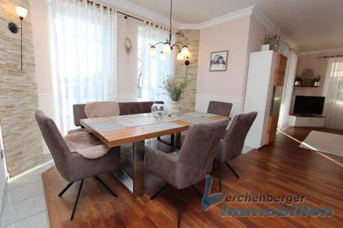 Essecke im Wohnzimmer - 