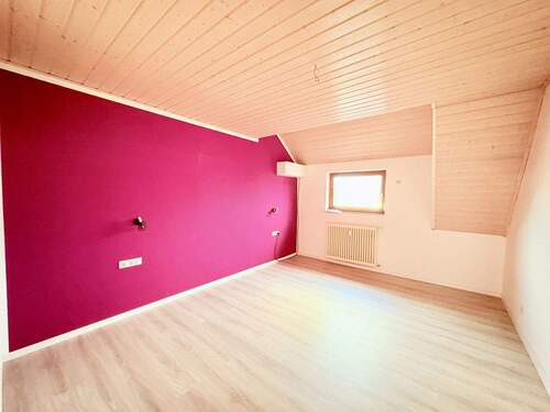 Schlafzimmer 1. DG - 