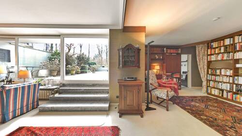 Wohnzimmer und Bibliothek - 